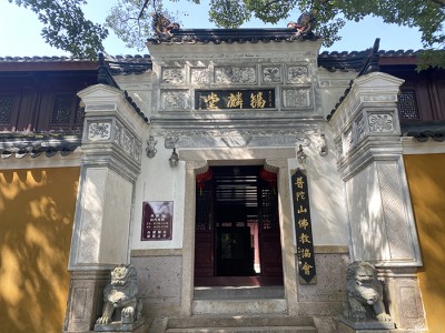 仿古建筑装修新趋势，科技赋能传统工艺，推动建筑装修行业变革